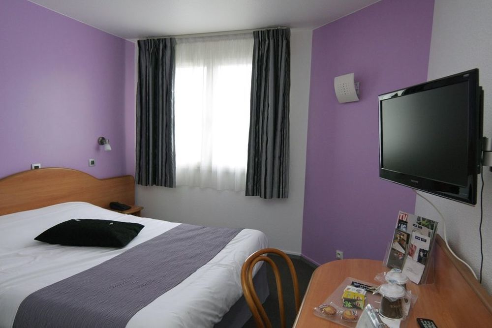 Hotel Le Neron - Logis Fontanil-Cornillon Room photo